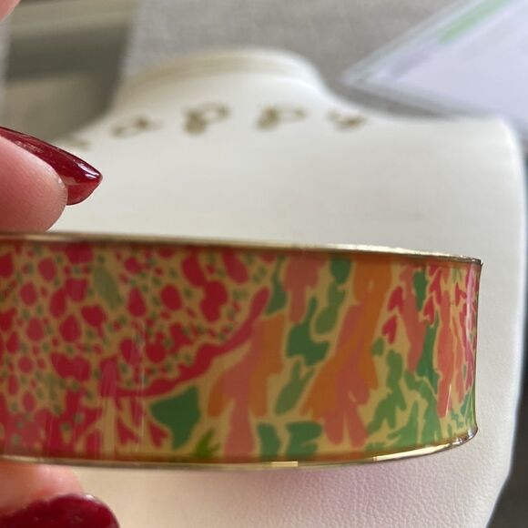Lilly Pulitzer NWT Gold Tone Floral Hinged Bangle Bracelet - Picture 8 of 11